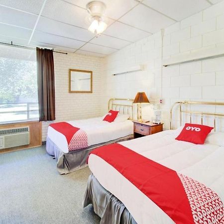 Oyo Hotel Drumright I-44 Ok Extérieur photo